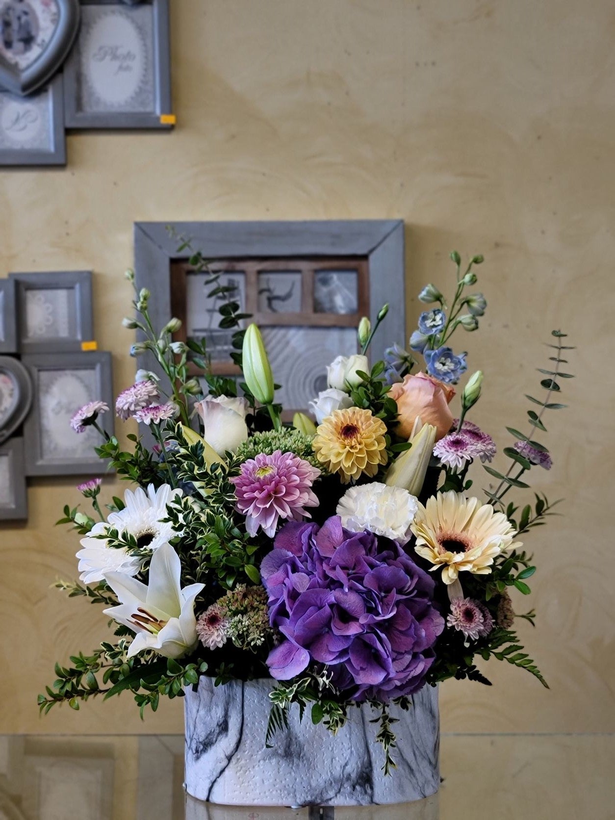 Container arrangement No.10