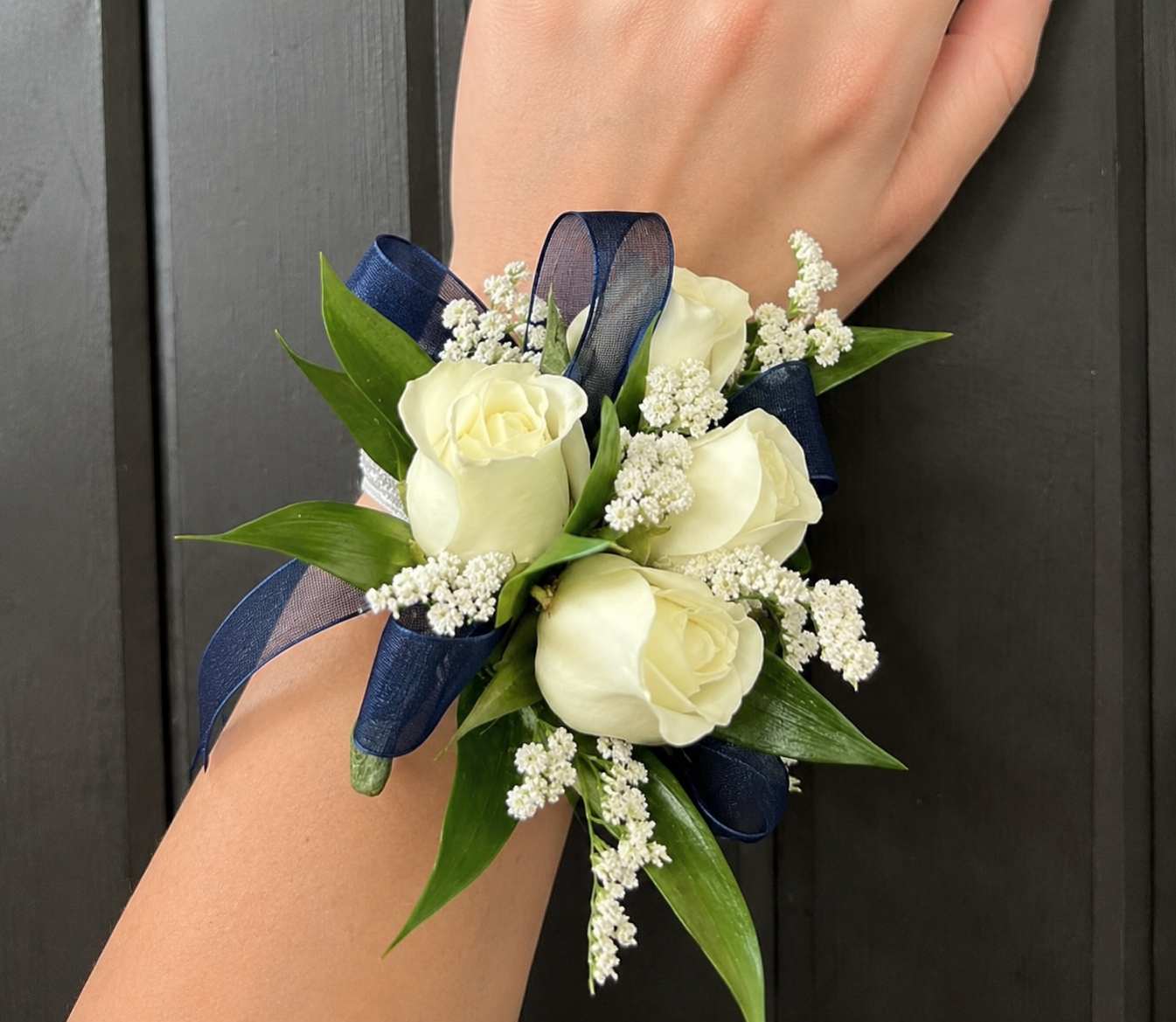 Wrist corsage No.1