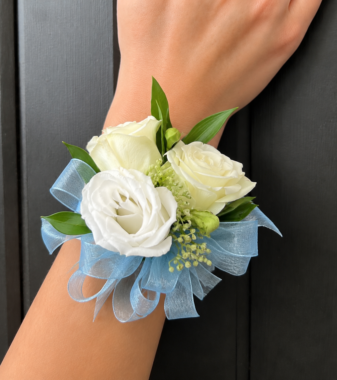 Wrist corsage No.10