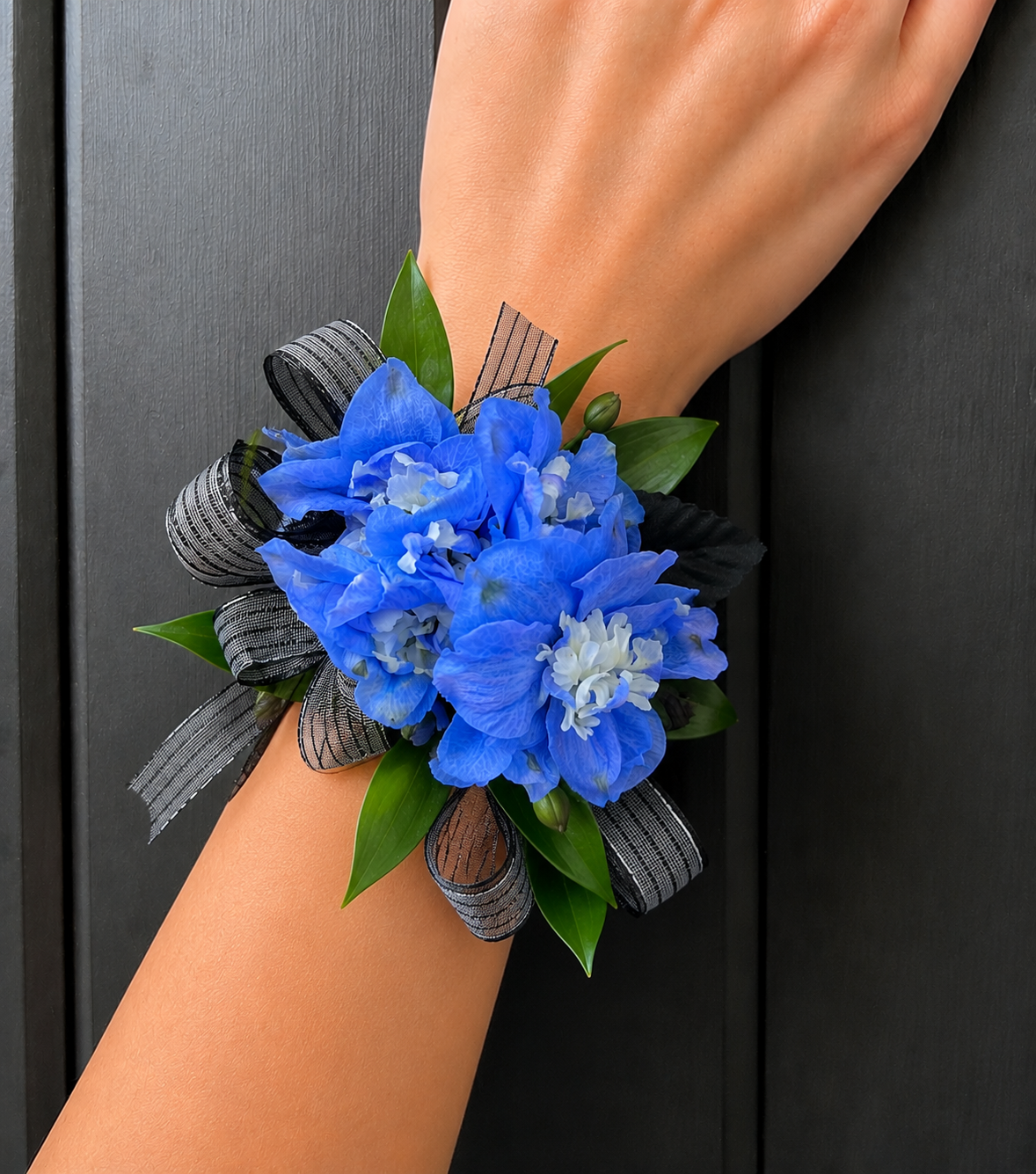 Wrist corsage No.11