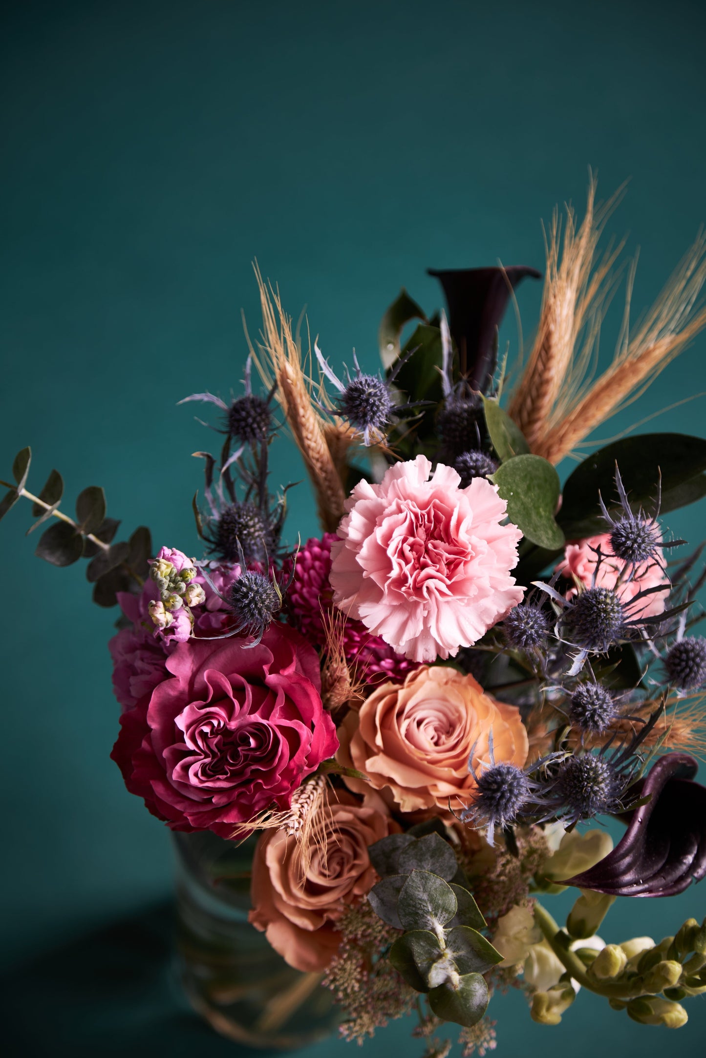 Designer choice vase arrangement (Small $65, Medium $85, Large $105 Extravagant $125 CAD)