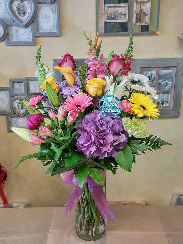 Vase arrangement No.63 (Photo shown is Large size. Small $120, Medium $140, Large $160, Extravagant $180 CAD)