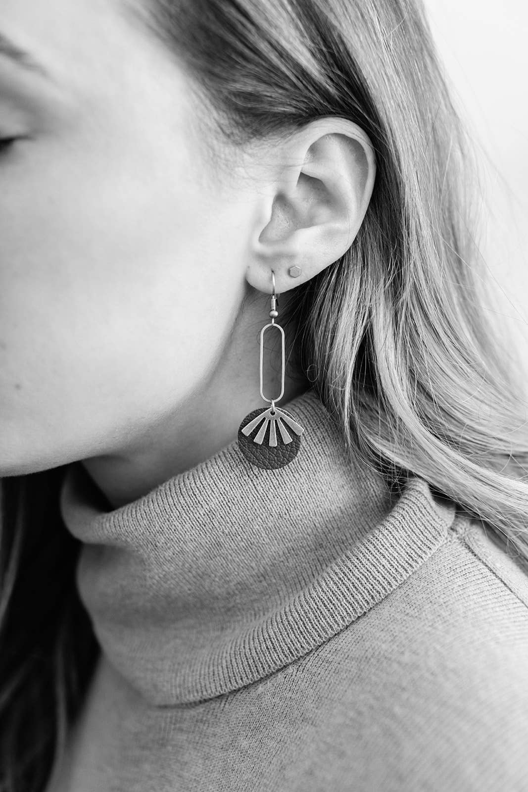 Whitebirch Handmade Goods - Tan Brown Leather & Brass Sunburst Geometric Earrings - 14k Gold Fill Hooks