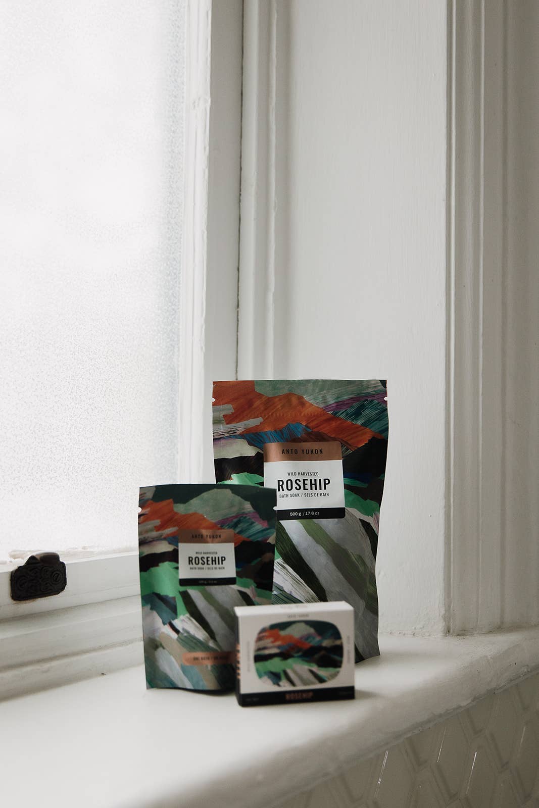 Anto Yukon - Foaming Rosehip Bath Soak - 100 g