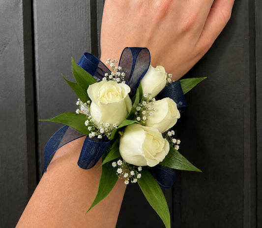 Wrist corsage No.1